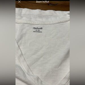 Women’s Madewell v neck tee